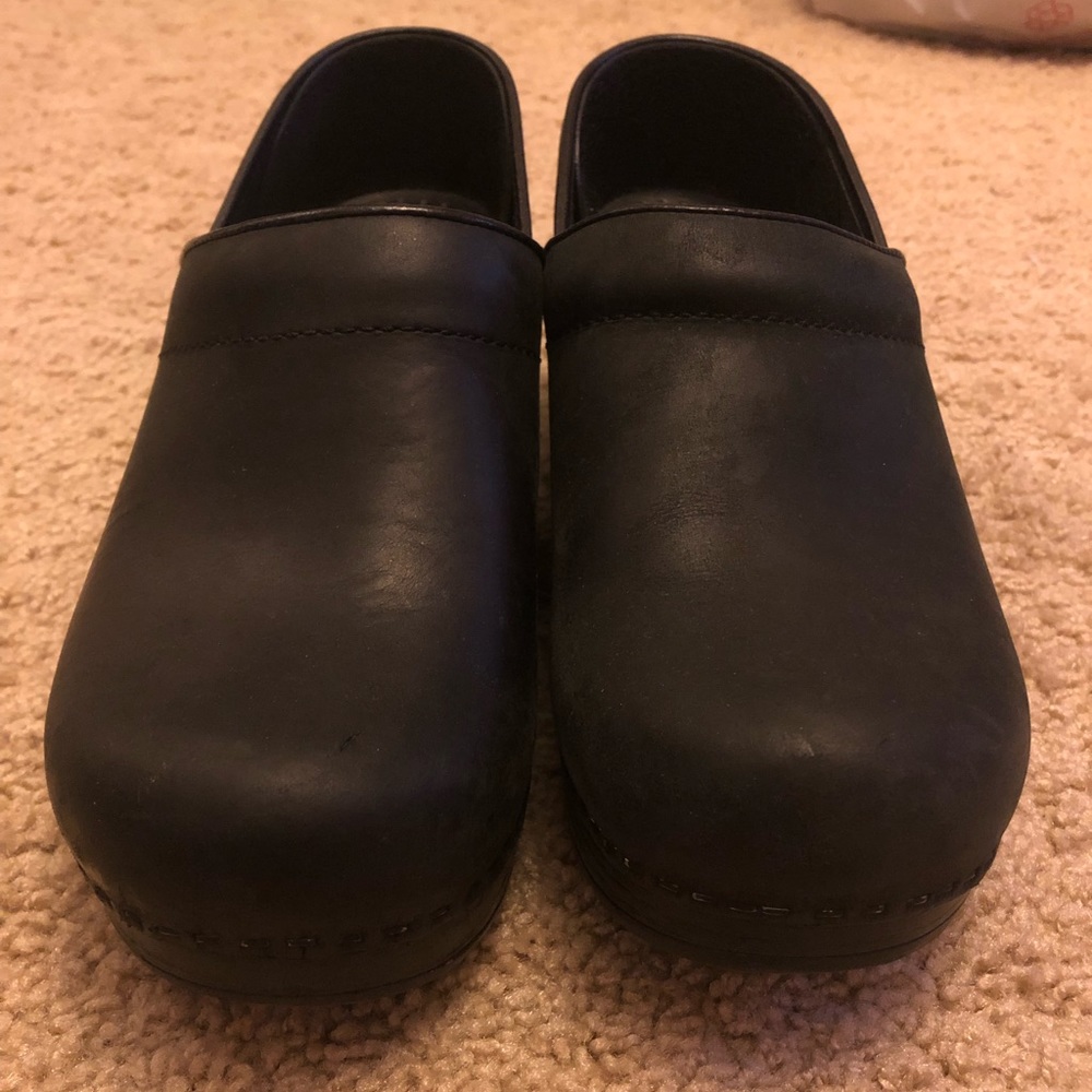 Dansko size 39